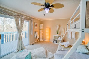 3 habitaciones, caja de seguridad en la habitación y escritorio 