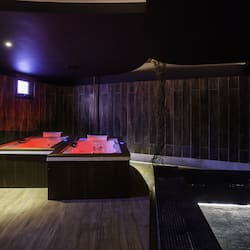Couples treatment rooms, sauna, hot tub, steam room, Turkish bath