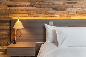 Classic Double or Twin Room, 1 Double Bed, Valley View | Premium bedding, pillowtop beds, free minibar, in-room safe - Hotel Termas Chillán (Pinto)