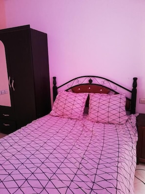 Apartment | 2 bedrooms, iron/ironing board, free WiFi, bed sheets - Chez Simo (Akhfenir)