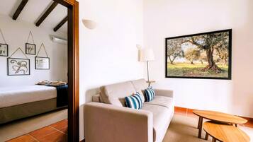 Family Room | Living area | Flat-screen TV