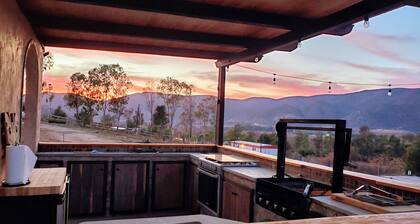 Beautiful, impeccable and safe home in the heart of Valle de Guadalupe.