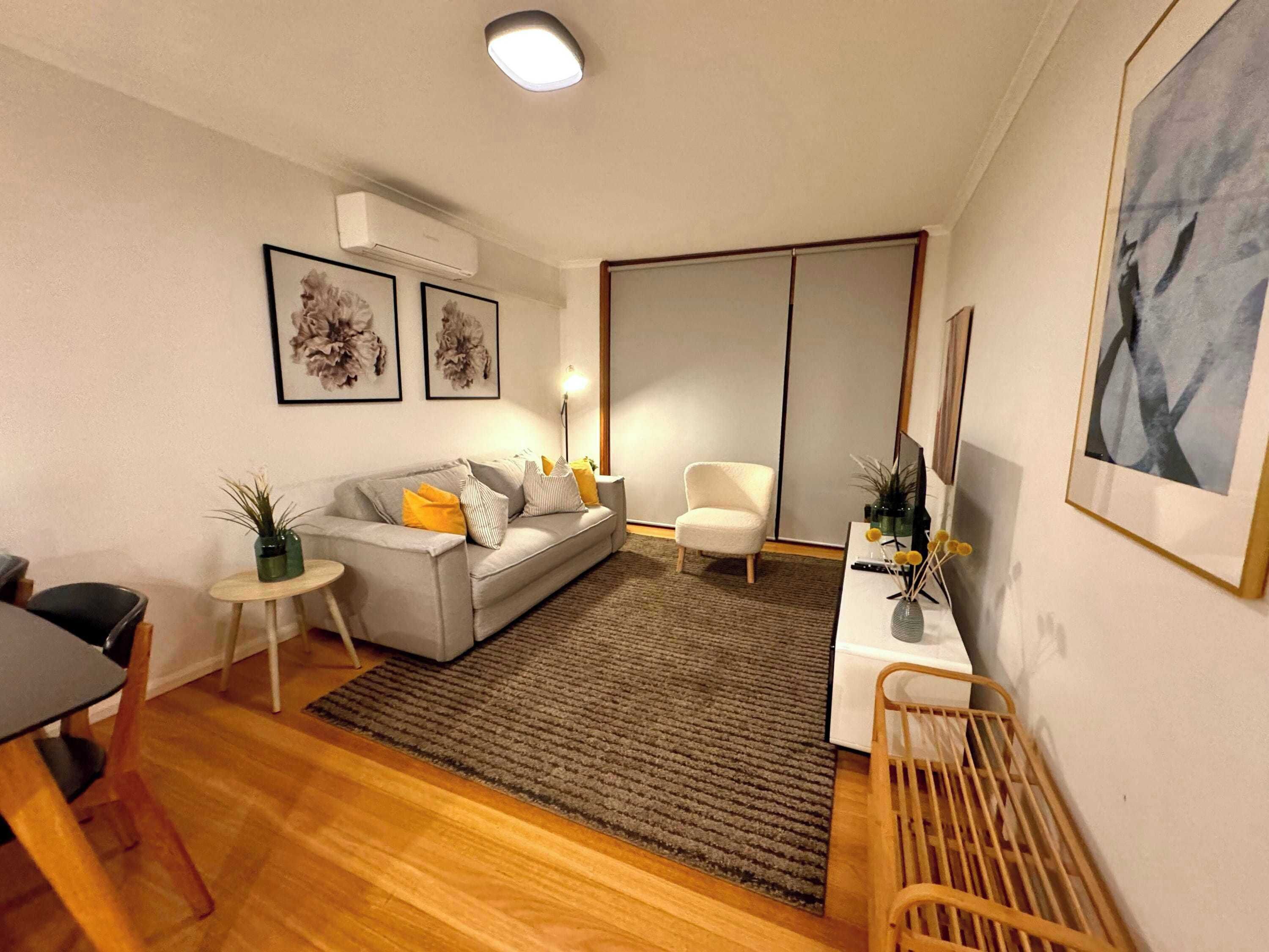 TV, offices