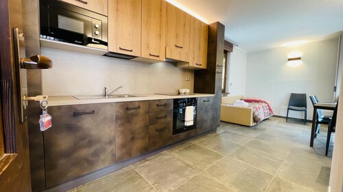 Villa Linda - ONE-BEDROOM APARTMENT sleeps 4