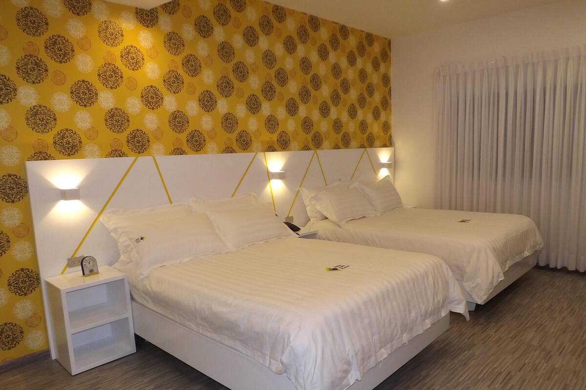 Minibar, desk, free WiFi, bed sheets