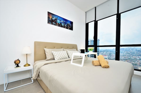 3 bedrooms, desk, blackout drapes, iron/ironing board