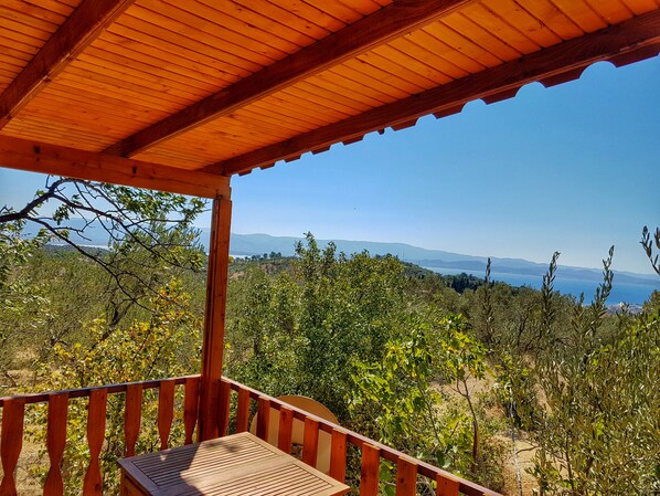 Deniz Manzarali Suit Bungalow | Terraza o patio