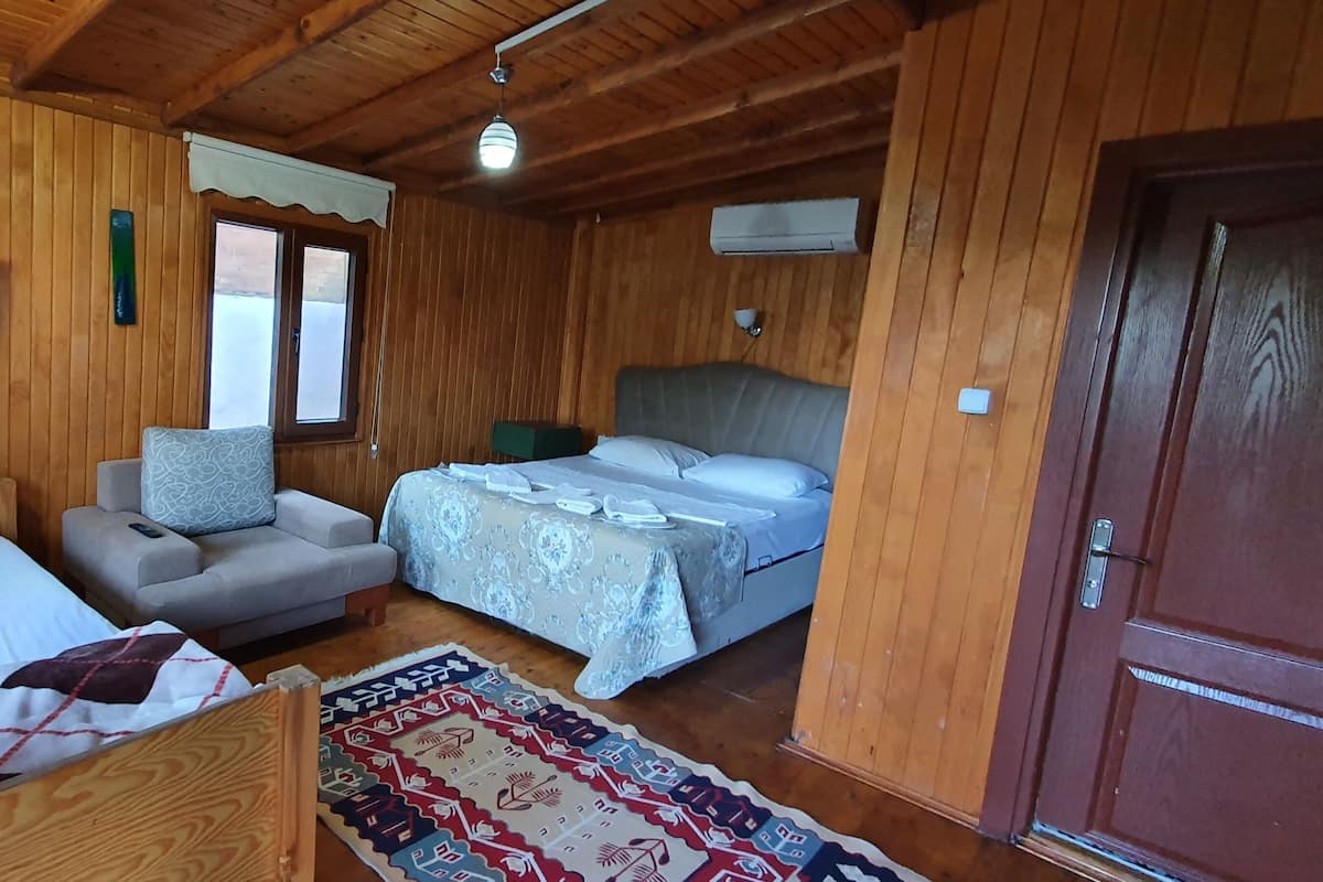 Kismi Deniz Manzarali Bungalow | 5 camere, biancheria da letto ipoallergenica, copriletto in piuma