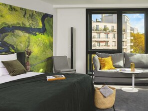 Hypo-allergenic bedding, memory foam beds, in-room safe, blackout drapes - Novotel Paris Porte De Versailles (Paris)