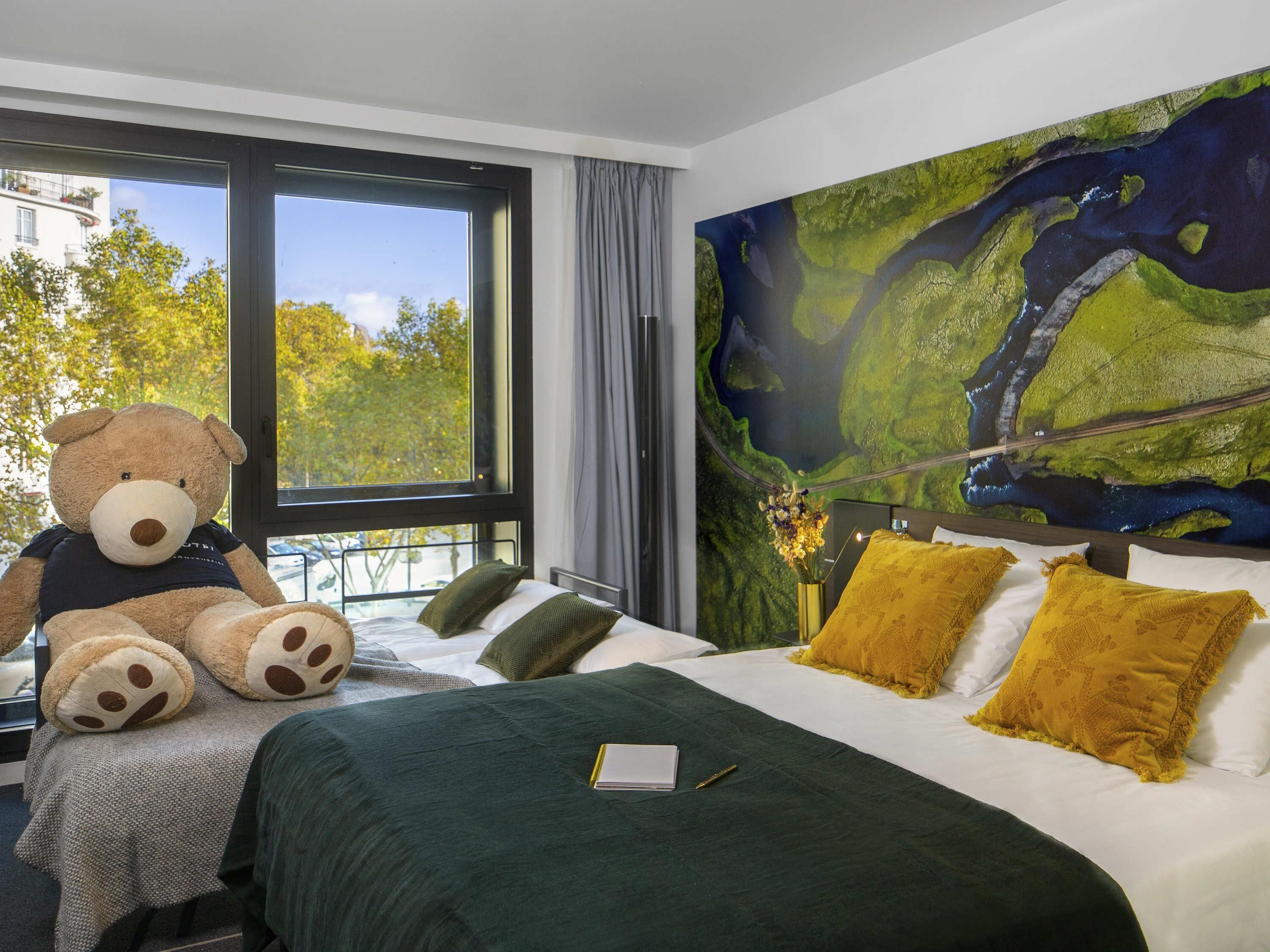 Hypo-allergenic bedding, memory-foam beds, in-room safe