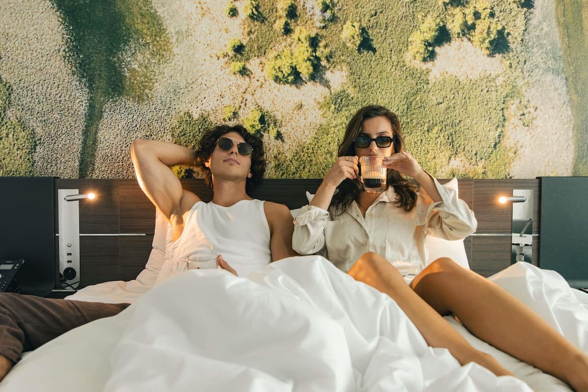 Suite Junior, 1 letto matrimoniale con divano letto | Biancheria da letto ipoallergenica, materassi in memory foam