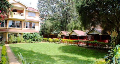 Red Buffalo House Hotel