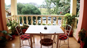 Deluxe Double Room | Balcony