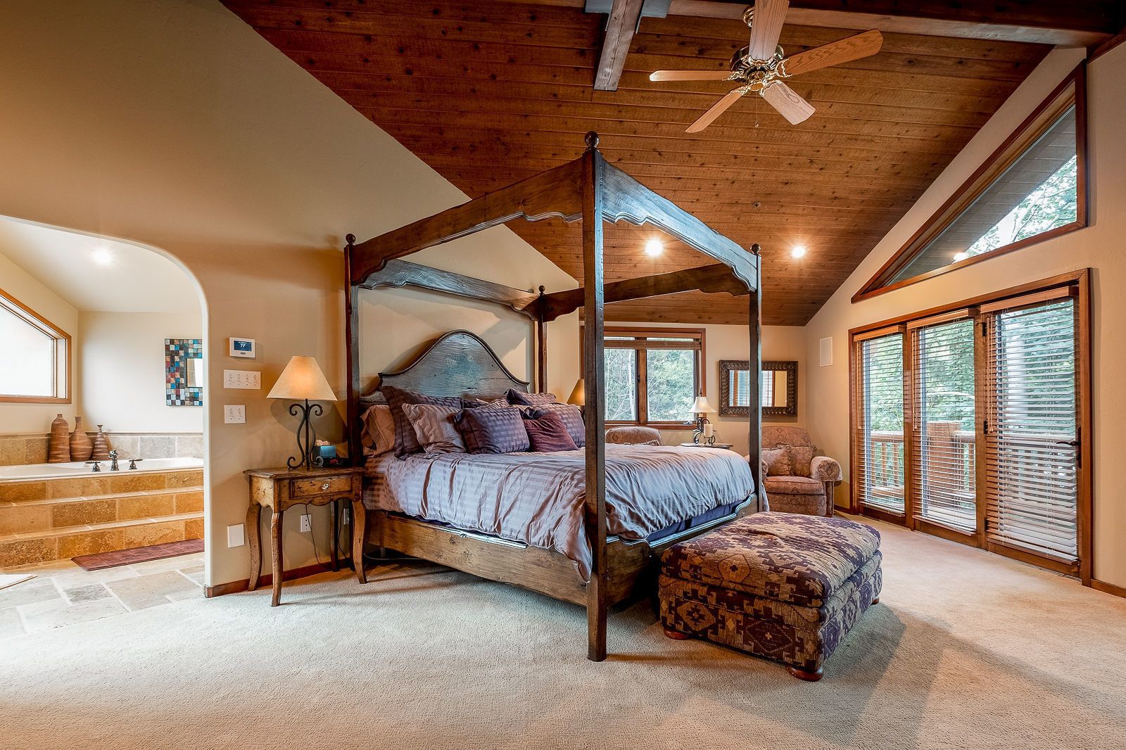 House, Multiple Beds, Hot Tub, Mountain View | 5 bedrooms, bed sheets