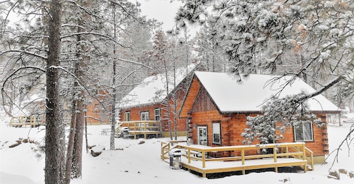 Freedom Ridge Cabins
