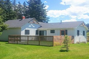 Exterior - Freedom Ridge Cabins (Hill City)