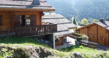 Murgiers B1 - Partie de chalet vallée Confins 7 pers.