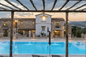 Front of property – evening/night - Villa Sant'Angelo (Alba Adriatica)