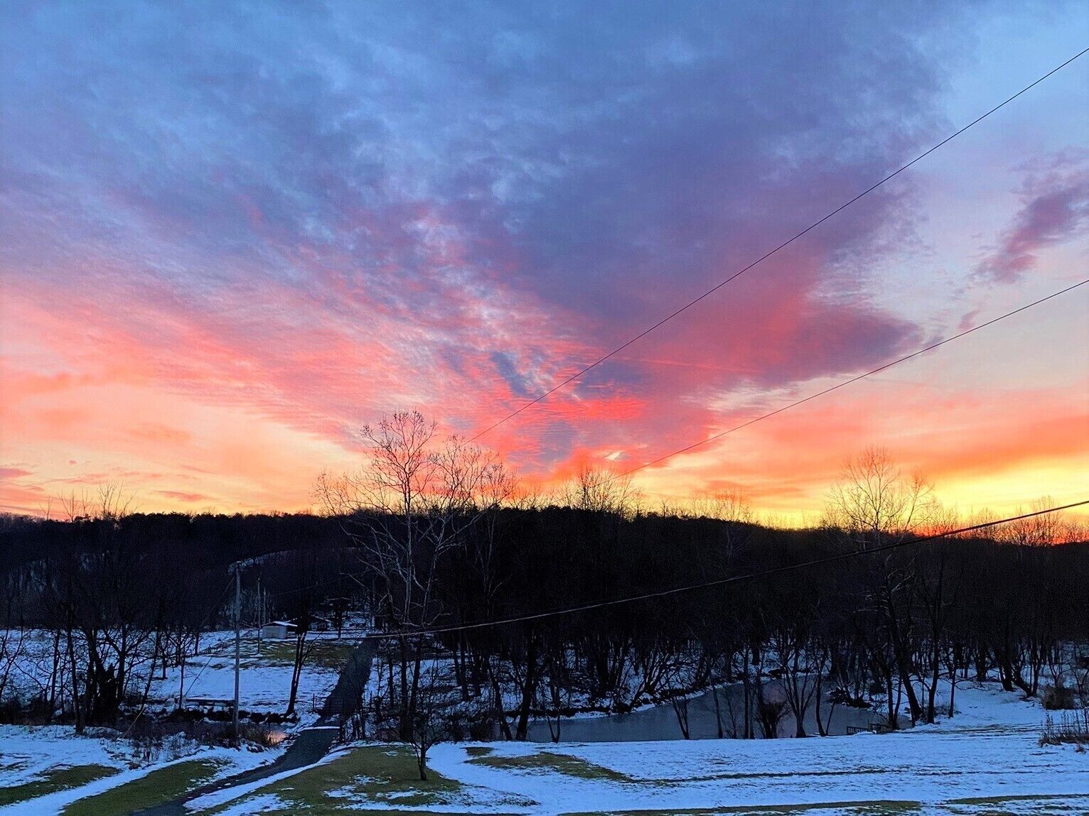 Run away to the mountains of WV! Peaceful country home is waiting for you!  