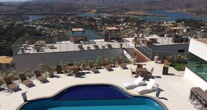 Casa no Mirante de Escarpas