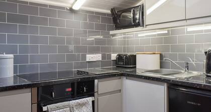 Cuillin View Apartment - UK12529