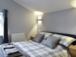 2 chambres, Wi-Fi gratuit, draps fournis