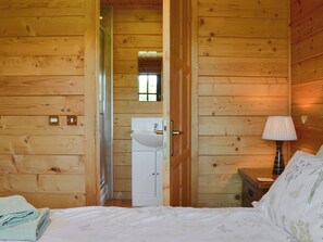 3 Schlafzimmer, kostenloses WLAN, Bettwäsche