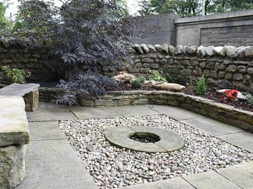 3 bedroom accommodation in Long Preston, near Settle