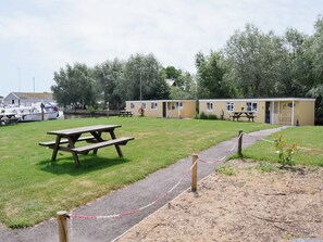 Ulkoruokailutilat