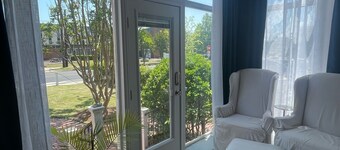 Downtown Auburn game day apartment