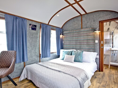 Brunel Boutique Railway Carriage 4