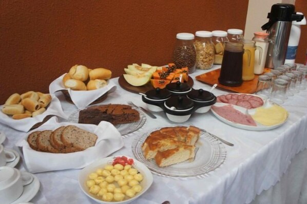 Frokostbuffé er inkludert hver dag