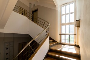 Staircase - Vistulan Boulevards Apartment (Warsaw)