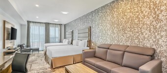 เดอะ ฮิว โฮเทล, แอน แอสเซนด์ คอลเลคชั่น โฮเทล