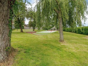 Property grounds - Under Willows - UK12608 (Burton Overy)