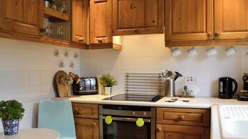 Geschirrspüler, Hochstuhl