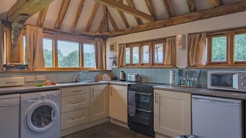 Lave-vaisselle, chaise haute