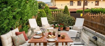 Nest with Garden, BBQ and WIFI