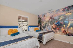 5 bedrooms, iron/ironing board, WiFi, bed sheets