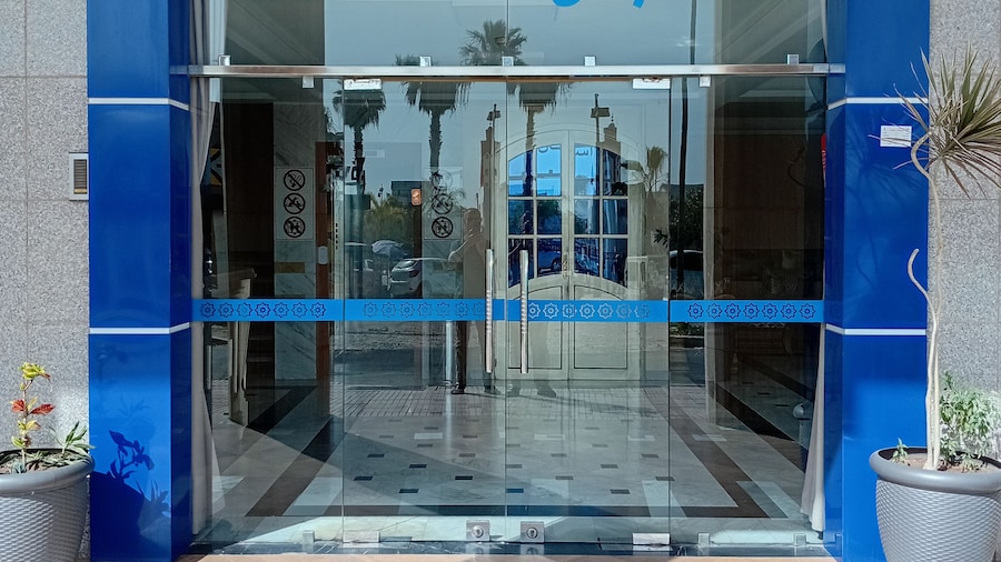 Appart HĂŽtel Azour