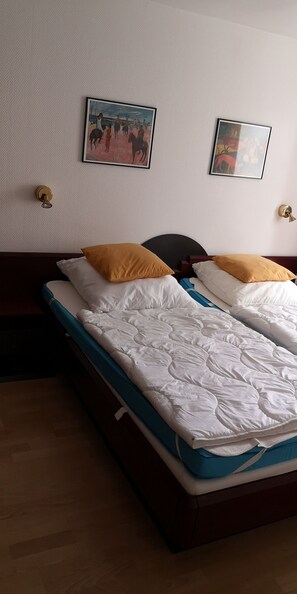 2 Schlafzimmer, Bettwäsche