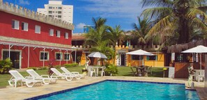 Outdoor pool, pool umbrellas, sun loungers