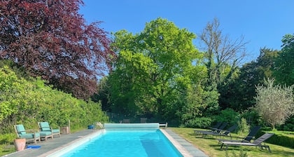 3 bedroom accommodation in Hollingbourne