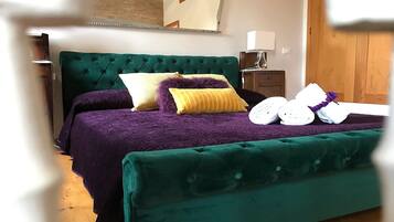 Junior-Suite, Mehrere Betten, Terrasse, Gartenblick