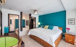 3 bedrooms, in-room safe, travel cot, free WiFi - Beautiful Beach front condo Villa Magna (Nuevo Vallarta)