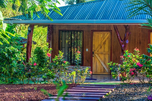 Rio Celeste Springs Blue Lodge