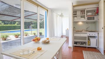 Studiolejlighed - balkon - udsigt til pool | Udendørsområde