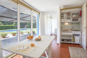 Studio, Balcony, Pool View | Exterior