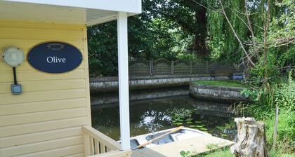 2 bedroom accommodation in Stalham