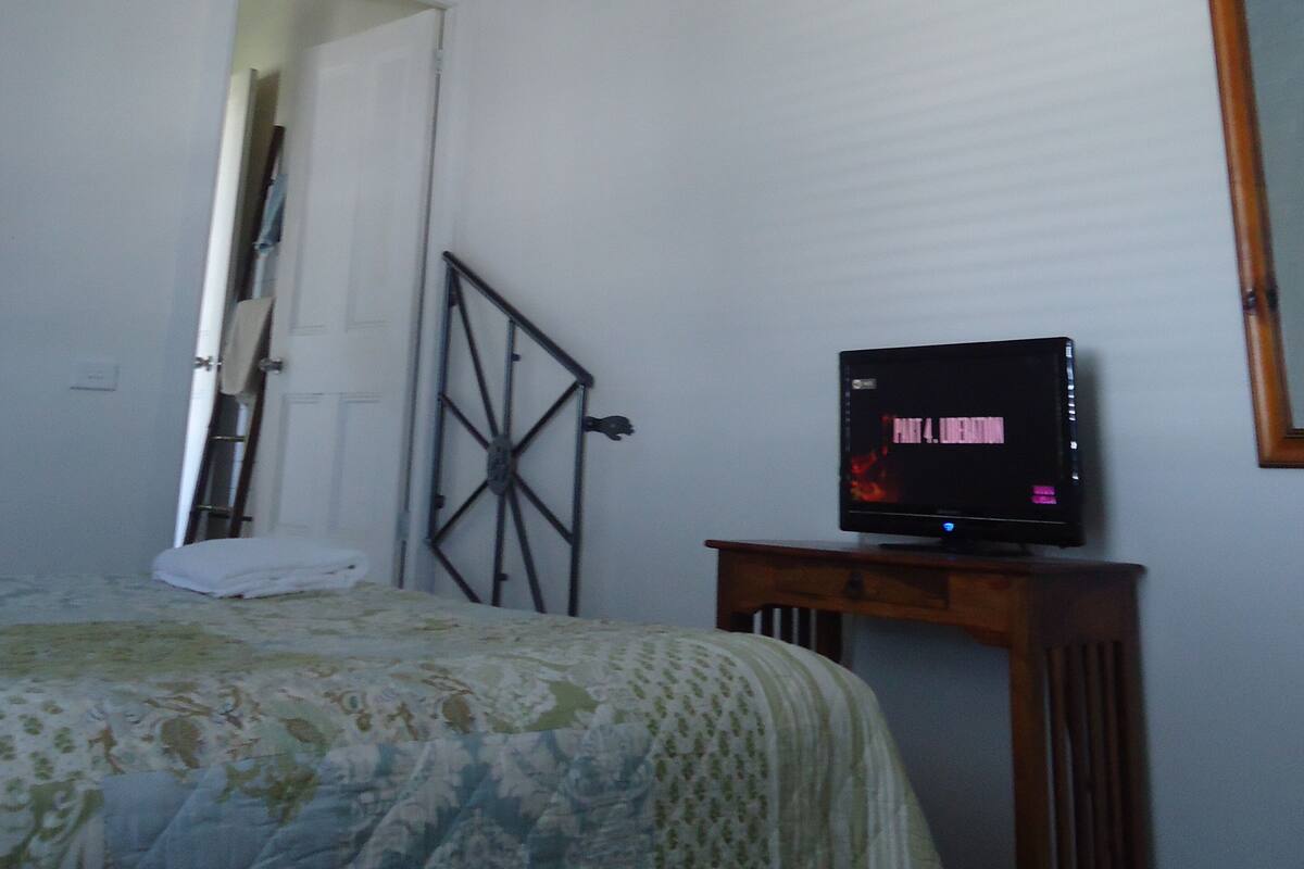 公寓, 2 間  臥室 (Bassett Balcony) | 熨斗/熨衫板、免費 Wi-Fi、床單